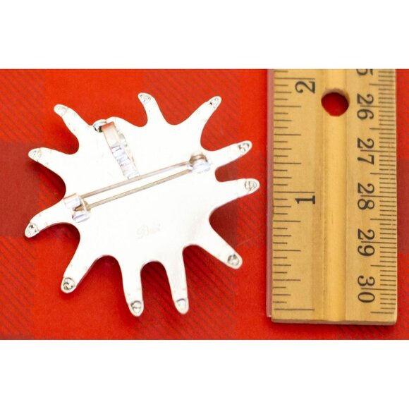 Vintage Art Nouveau Shell Brooch - O27 - Picture 2 of 2